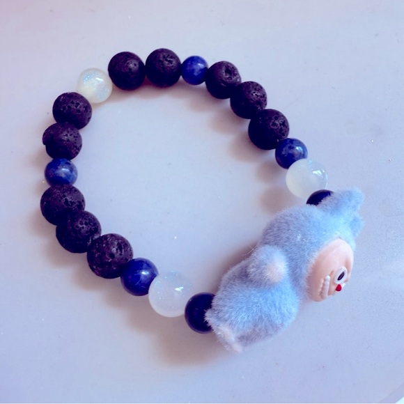 NWOT Handmade Labubu Genuine Stone Beaded Bracelet - Picture 2 of 3